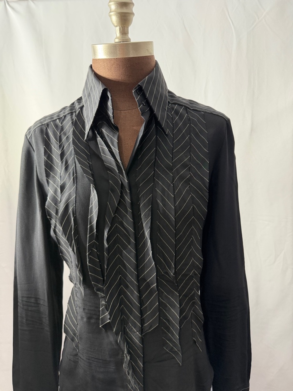 Philosophy di Alberta Ferretti Black Pinstripe Tie-Neck Blouse